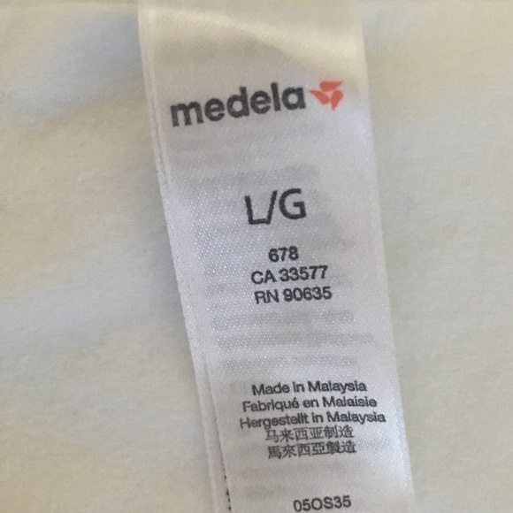 Medela Hands Free Nursing Bra - Picture 3 of 4